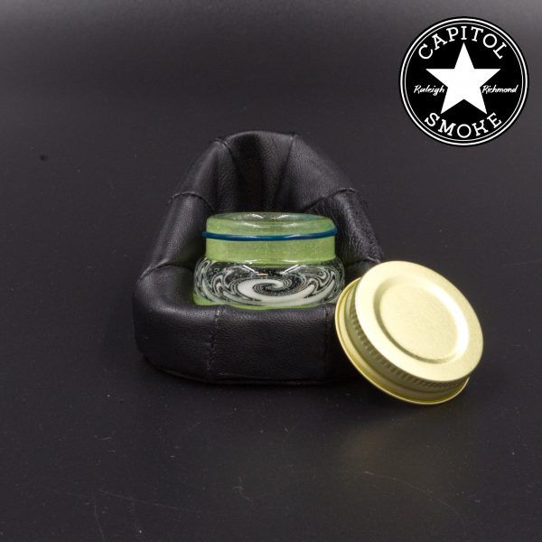 product accessory 00214469 00 | Empty1 Glass Medium B&W Wig Wag Baller Jar with Green Base