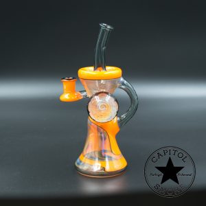 product glass pipe 210000004368 01 | Aric Bovie Recycler
