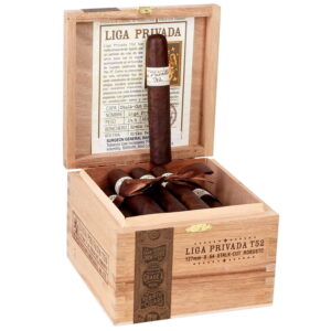 product cigar liga privada t52 robusto box 210000035645 00 | Liga Privada - T52 Robusto 24ct Box