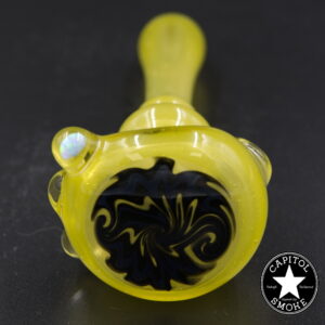 product glass pipe 210000031234 00 | Cristo STB - Yellow With Wag Cap
